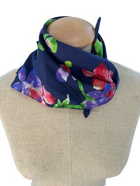 Ralph Lauren Purple Label Collection Italy100% Silk purple tropical flower scarf
